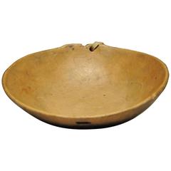 19th Century Native American Bowl with Raised Crest 4