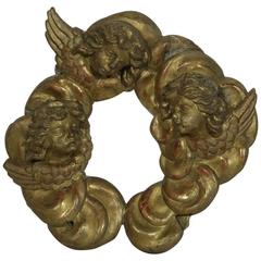 18th Century Italian Carved Giltwood Ornament of three Baroque Angels 9