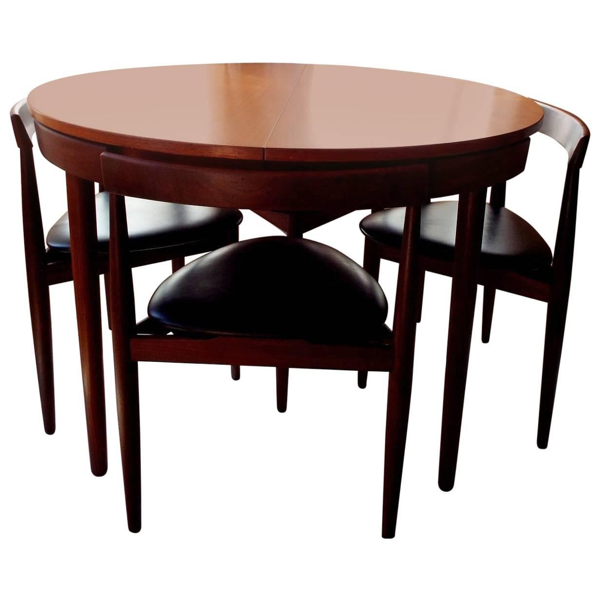 Hans Olsen for Frem Rojle Roundette Extending Dining Table and Four Chairs For Sale