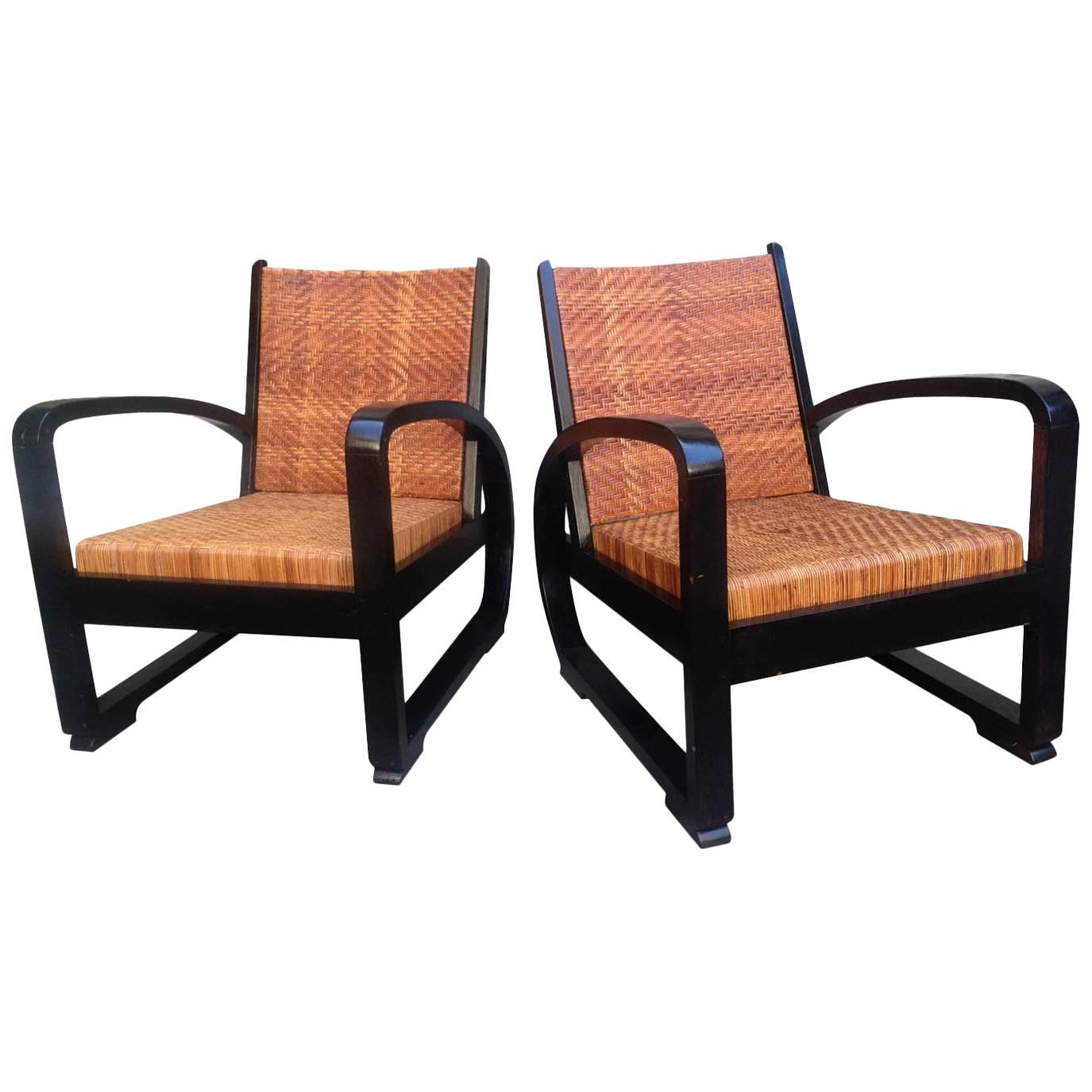 Mid-20th Century Set of Two Modernist Rattan Lounge Chairs For Sale