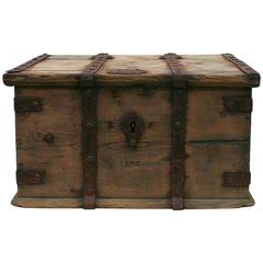 18th Century Swedish Wooden Travel Box / Chest 2