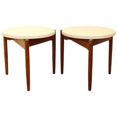 Retro Pair of Jens Risom Floating Nesting Tables