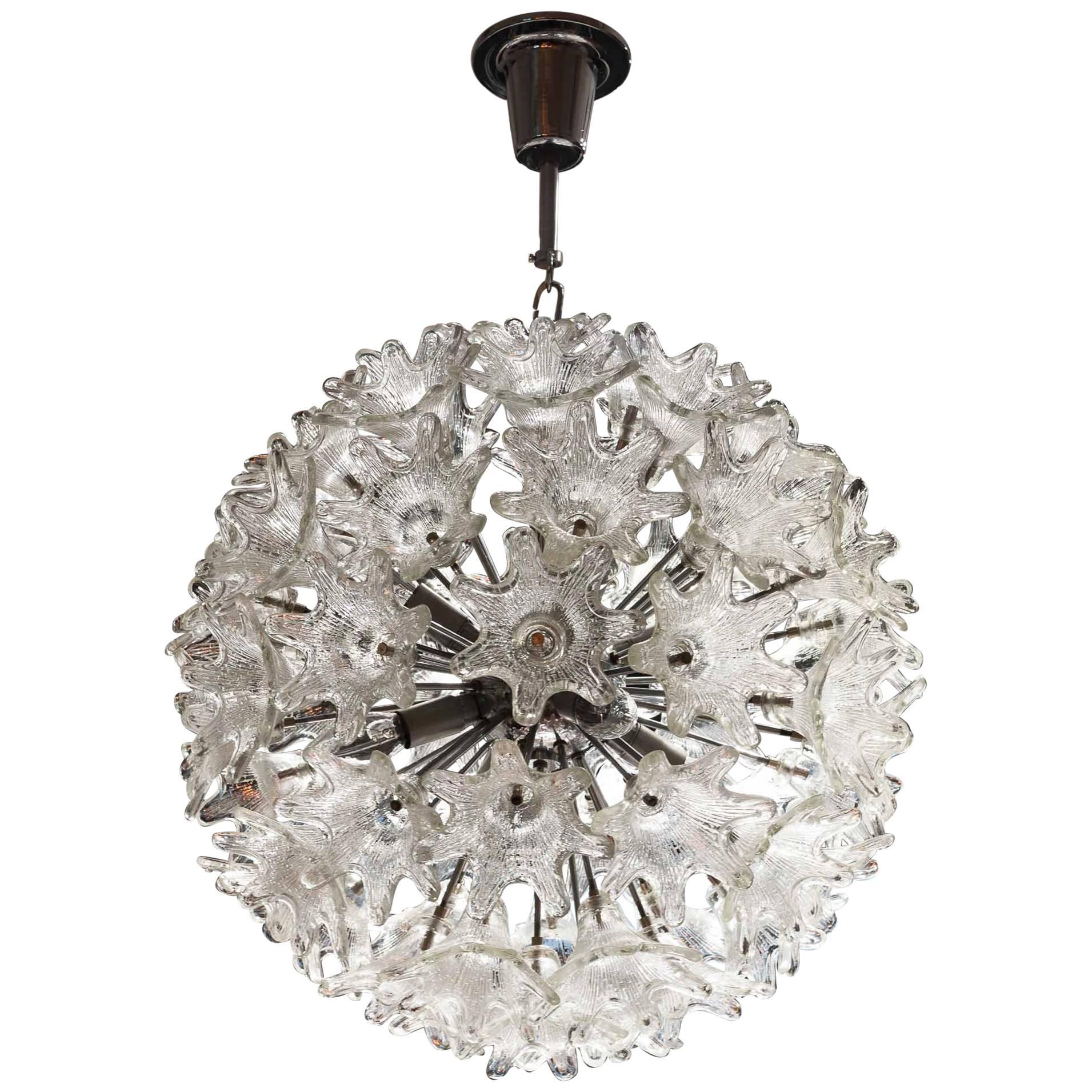 1960s Italian Handblown Sputnik Murano Glass Chandelier by Mazzega, 63 Flowers