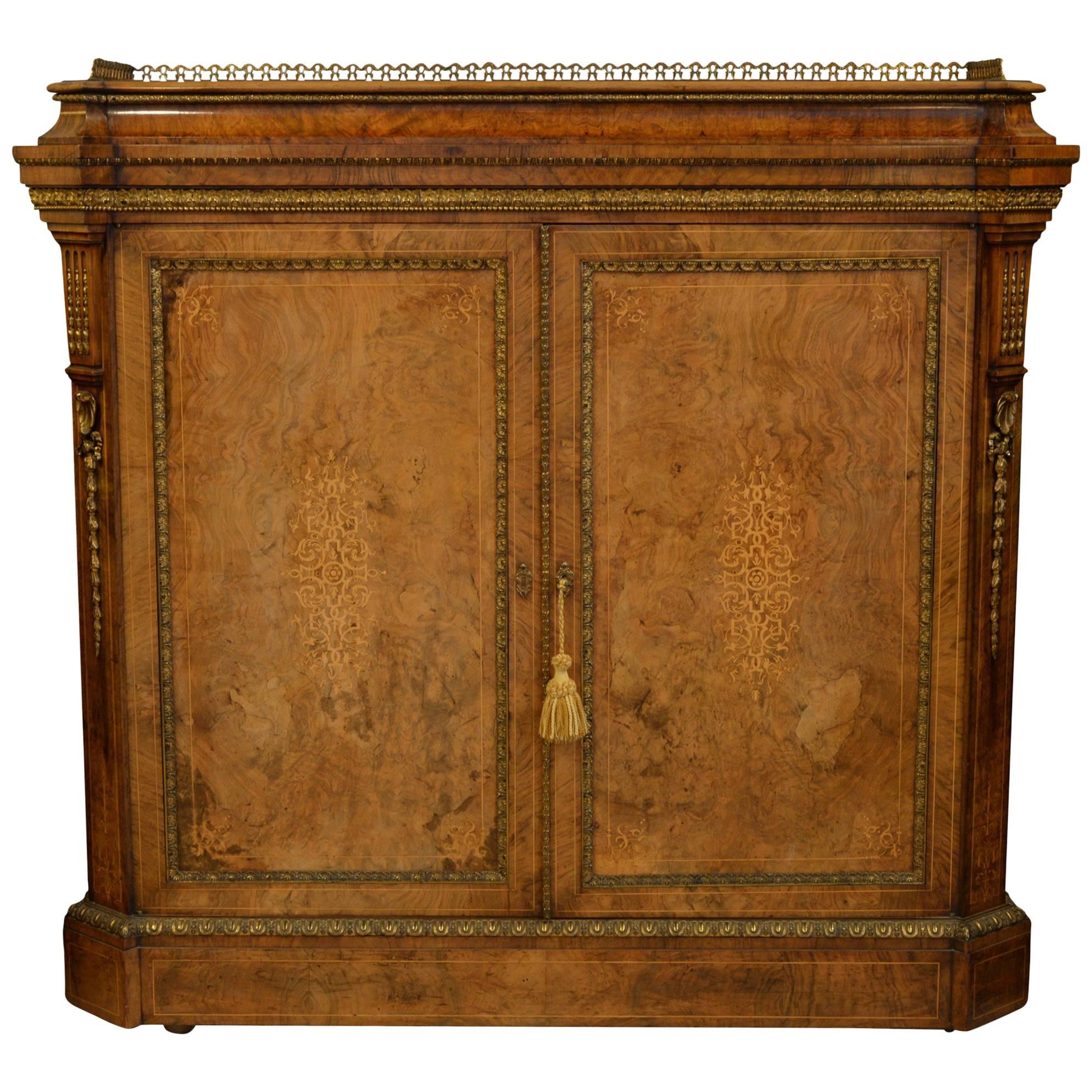 Quality Victorian Burr Walnut Cabinet