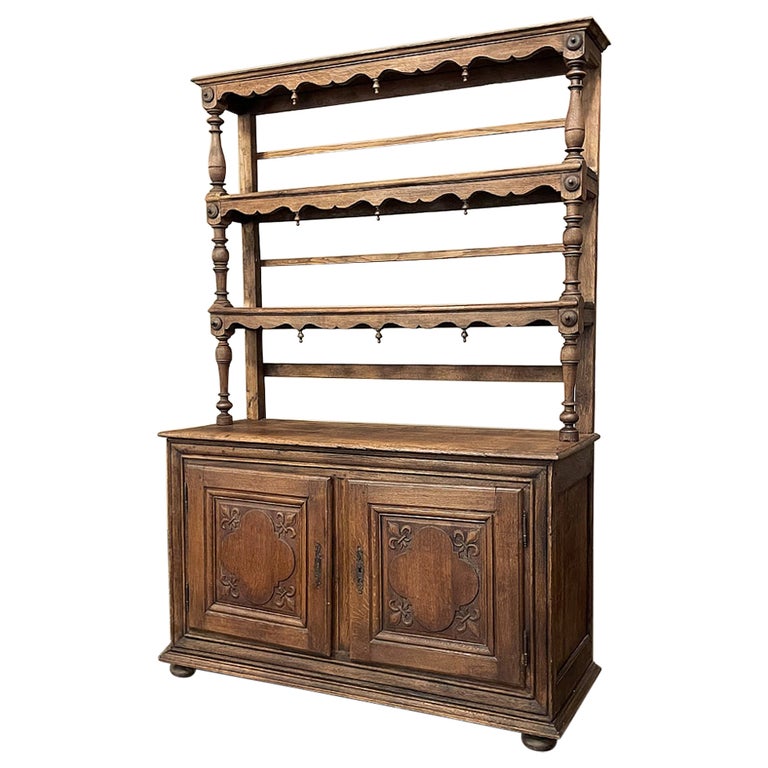 19th Century Italian Rustic Country Oak Vaisselier For Sale at 1stDibs