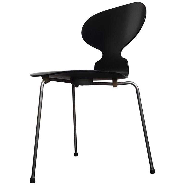 Model 3100 'Ant' Chair by Arne Jacobsen for Fritz Hansen, Designed 1952 For Sale at 1stdibs