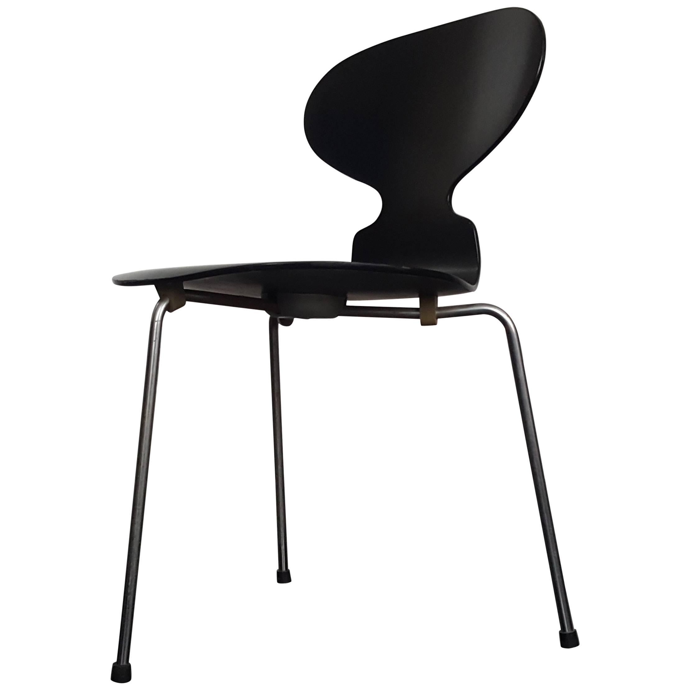 Model 3100 'Ant' Chair by Arne Jacobsen for Fritz Hansen, Designed 1952