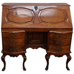 18th Century Louis XIV Walnut Wood Travel Italian Writing Desk, 1750s