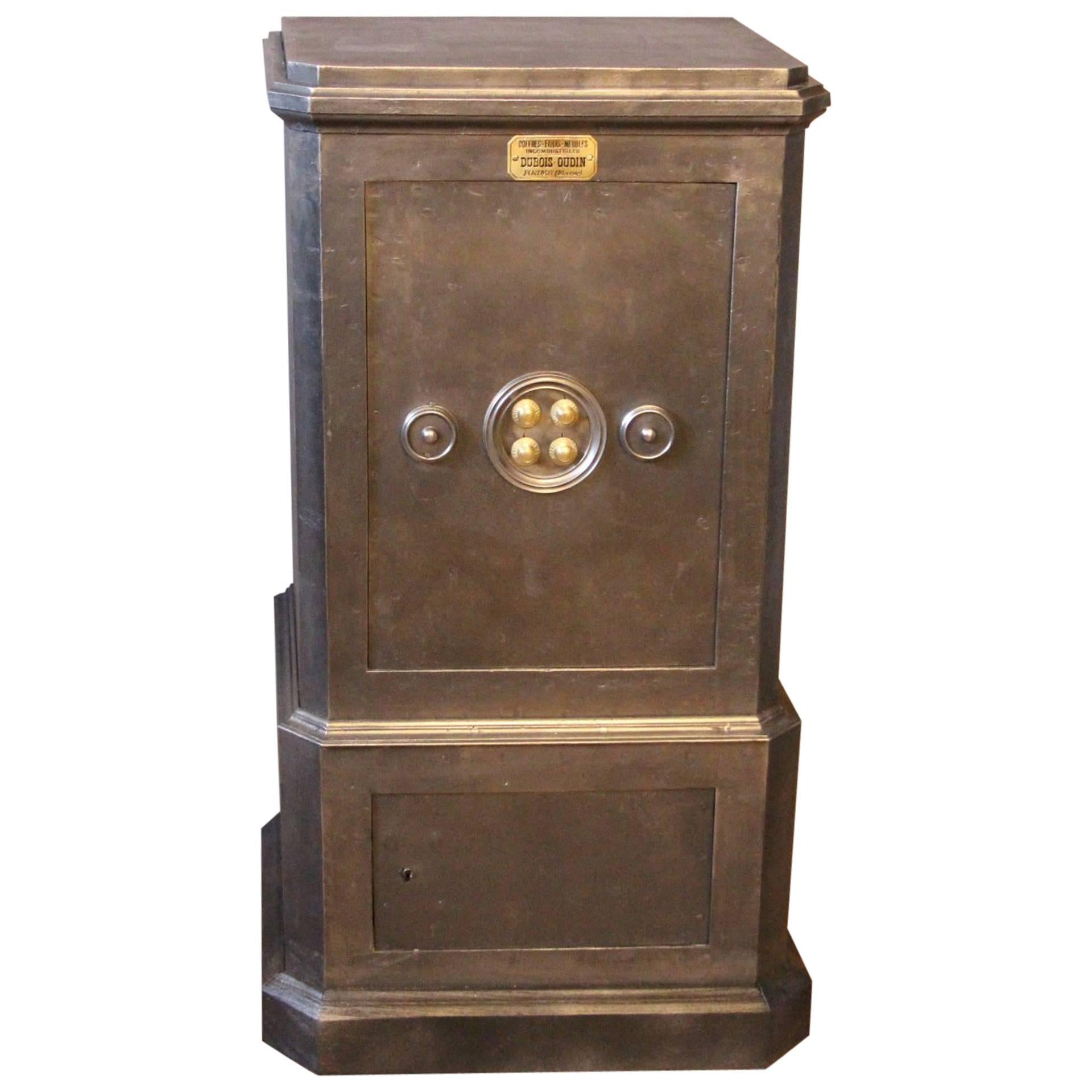 1900s Black Steel and Iron Safe with All Keys and Working Combination by Dubois