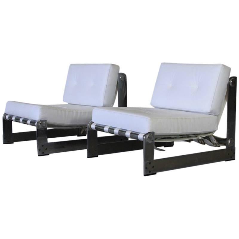 Pair of Lounge Chairs by Gilles Bouchez for Airborne, 1970s For Sale