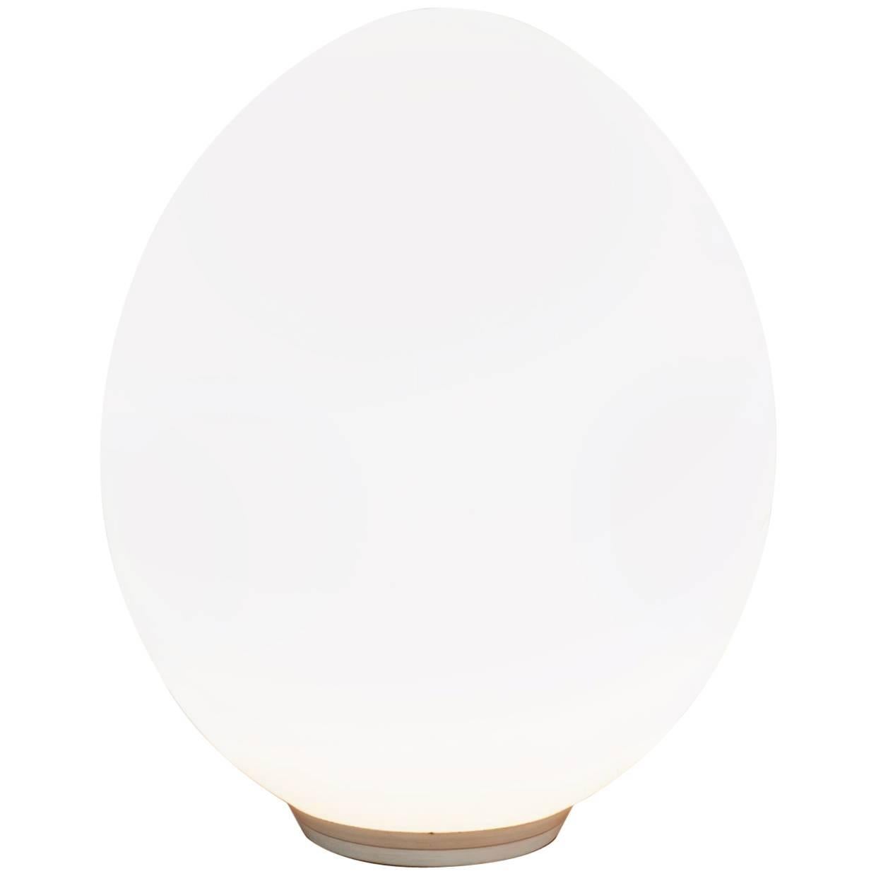 1970s Midcentury Large Laurel Company Frosted White Glass "Egg" Lamp