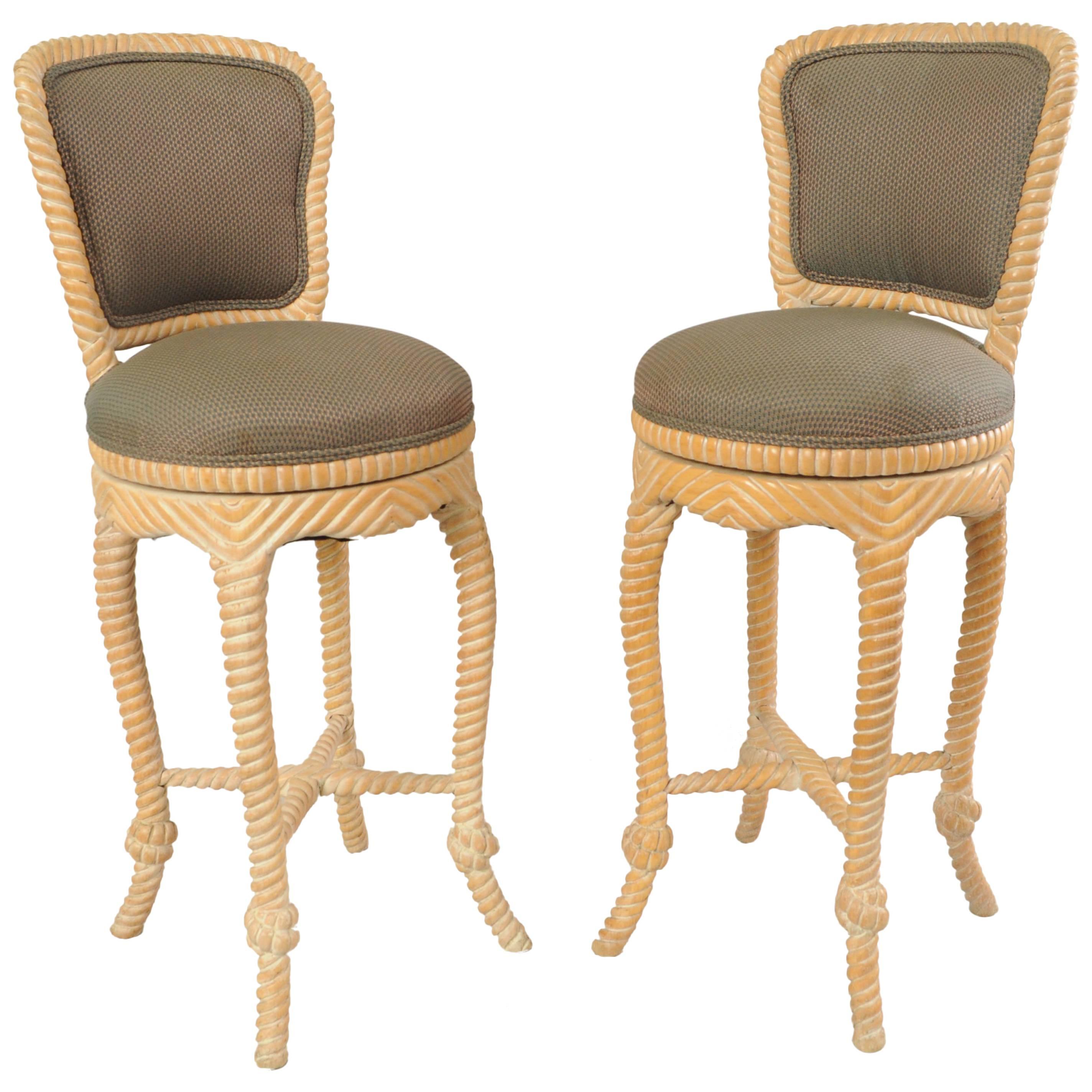 Pareja de Taburetes de Bar Giratorios de Madera Tallada Italiana Vintage Sillas de Cuerda y Borla