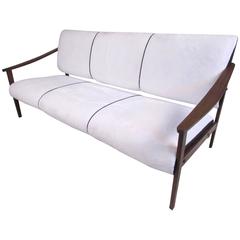 Stylish Scandinavian Modern Style Three-Seat Sofa 10