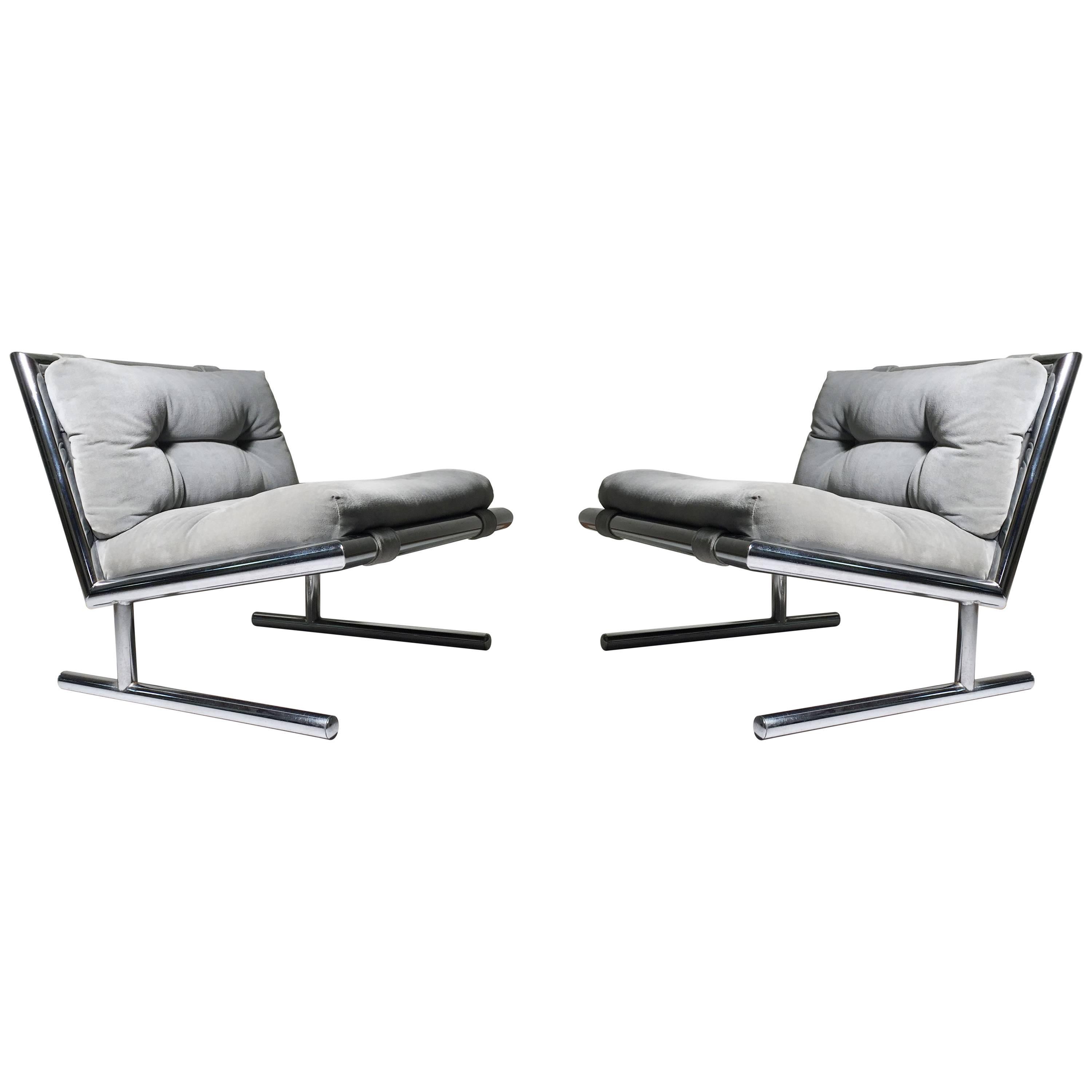 Pair of Vintage Sled Base Chrome Lounges by Arthur Umanoff for Directional For Sale