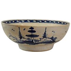 Late 18th Century Chinese Export Porcelain Bowl 4