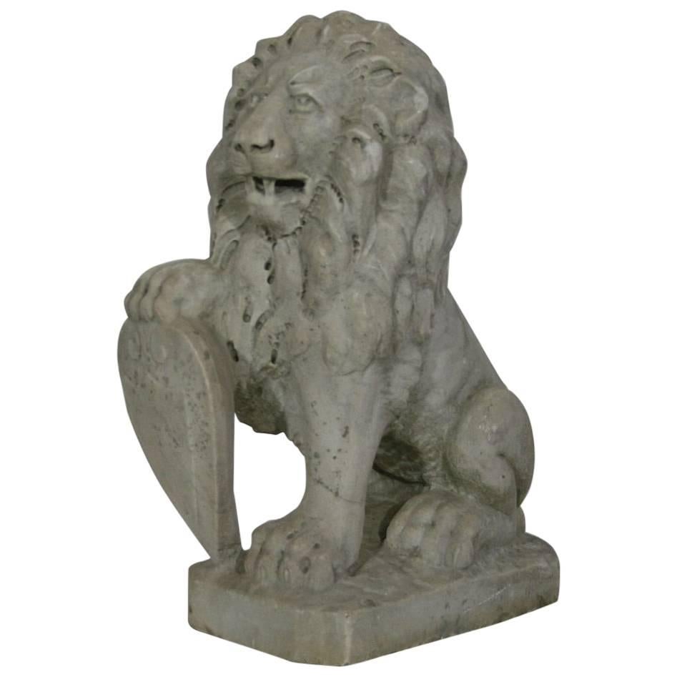 Italian 18th Century Carved Carrara Marble Lion