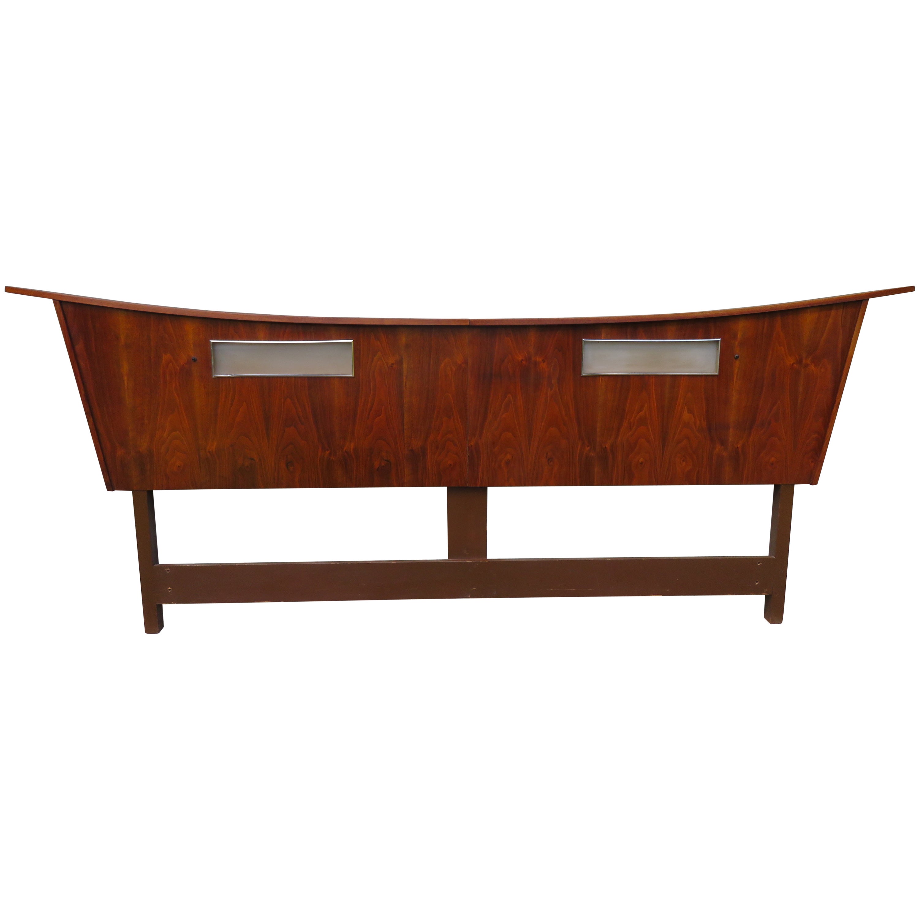 Fabulous Nakashima Style Walnut King Size Lighted Headboard Mid Fabulous Nakashima Style Walnut King Size Lighted Headboard Mid Century Modern For At 1stdibs