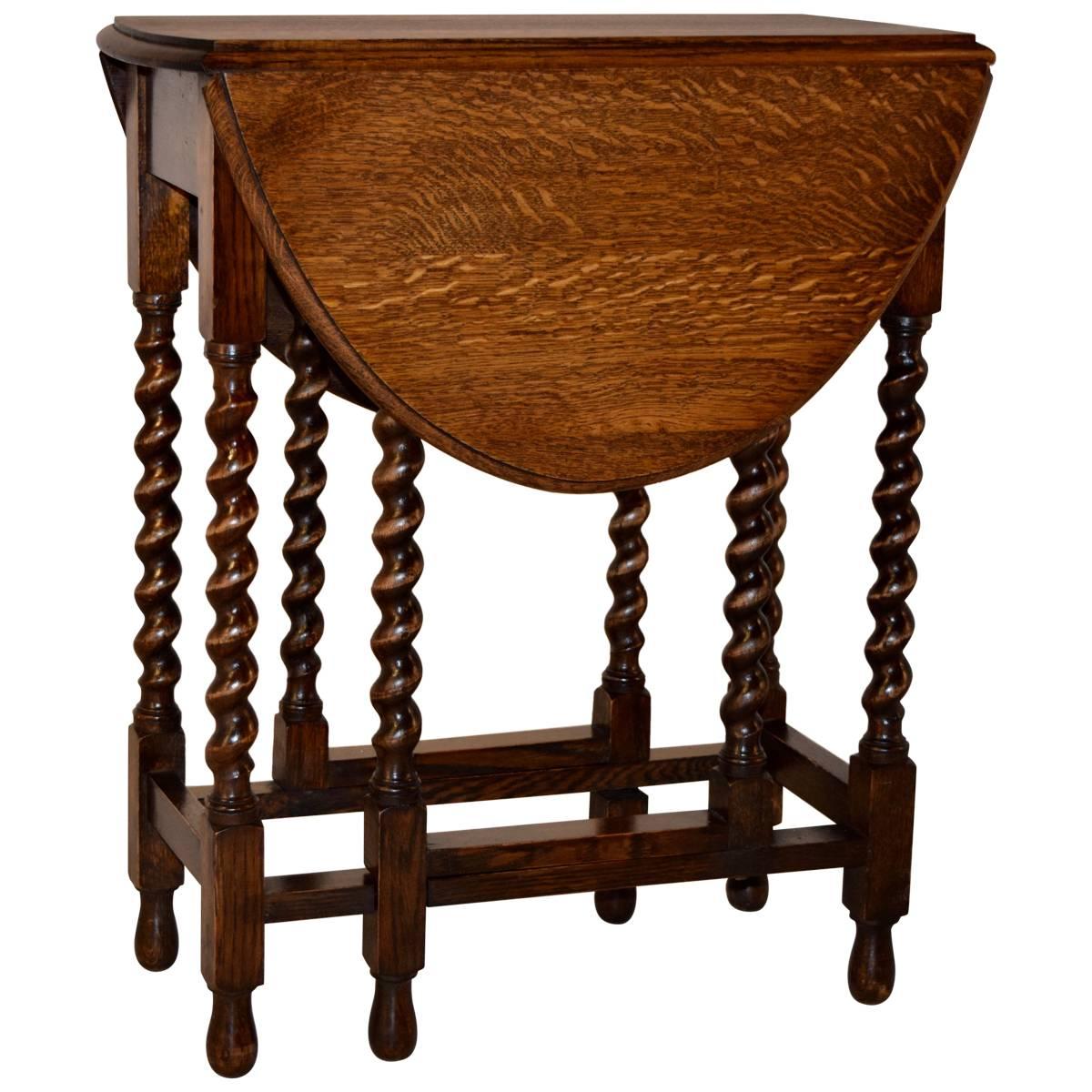 Oak Gateleg Side Table, circa 1900