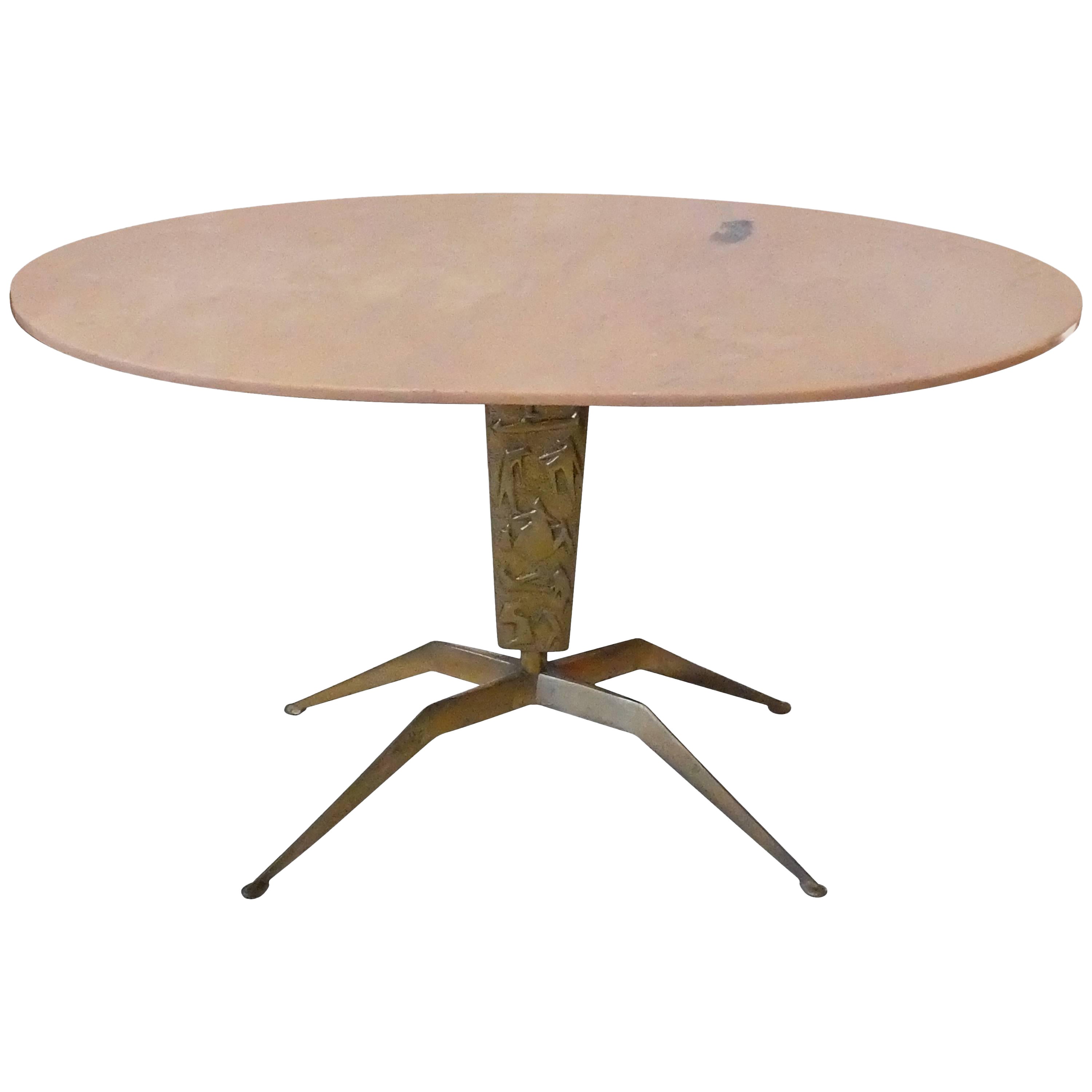 Italian Mid-Century Modern, Oval Marble and Brass Side Table from the 1940s For Sale