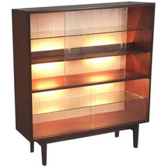 Vintage 1970s Mid-Century Beaver and Tapley Illuminated Book Case/Display Cabinet