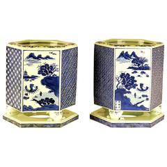 Pair of Japanese Porcelain Hibachi, 20th century 2