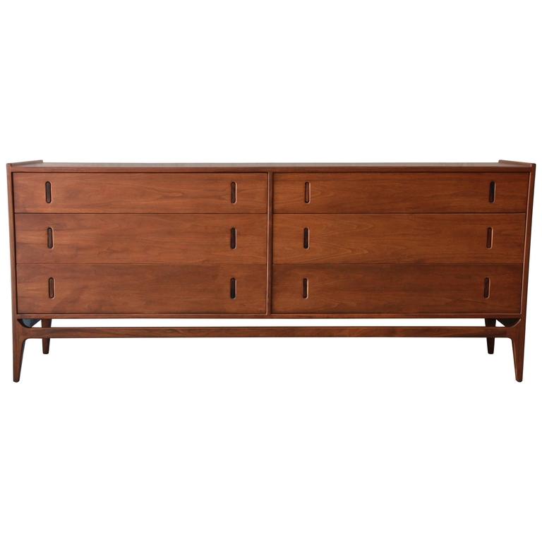 Glenn of California Walnut and Rosewood Dresser by Richard Thompson at
