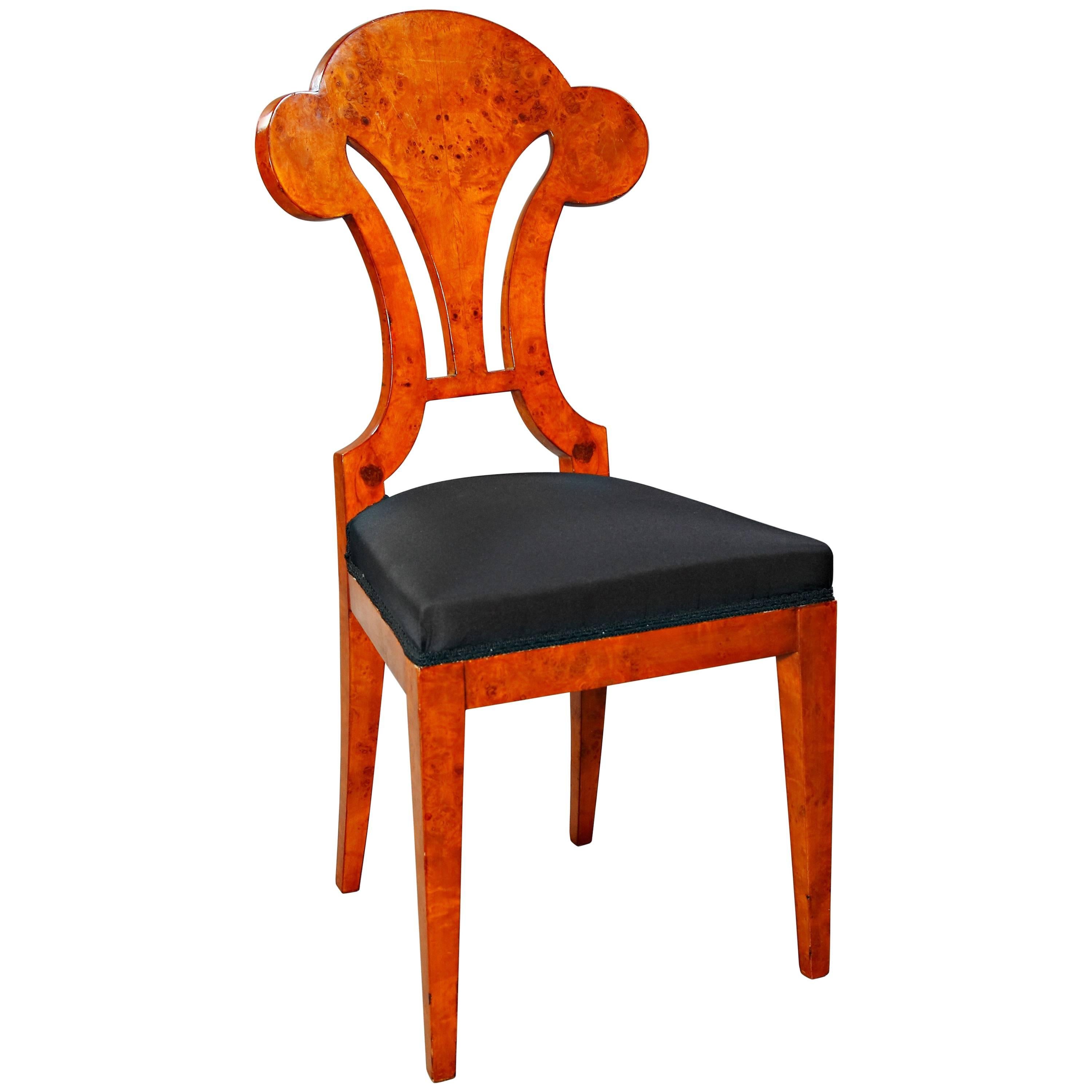 20th Century High Quality Viennese Chair in Biedermeier Style Maple Root Veneer