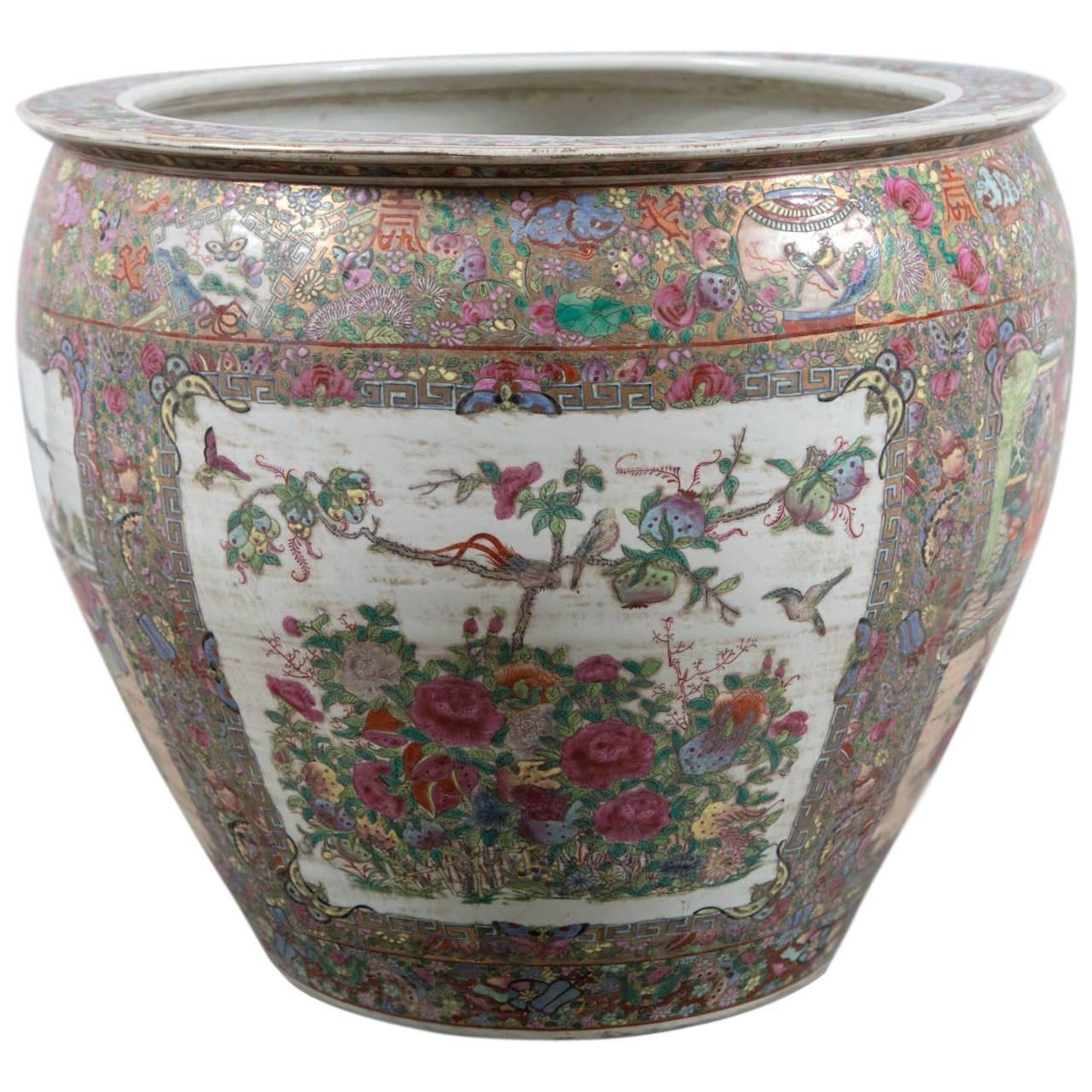 Vintage Palace-Size Chinese Porcelain Centre Bowl For Sale