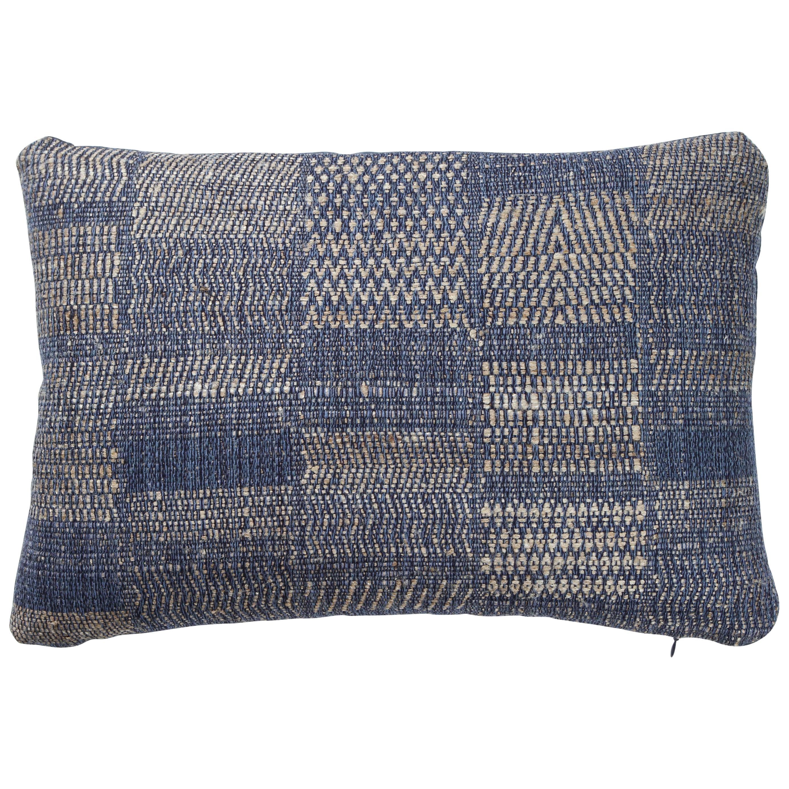 Indian Handwoven Pillow.  Blue and Beige.  For Sale