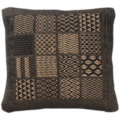 Indian Handwoven Pillow. Black and Beige. 9