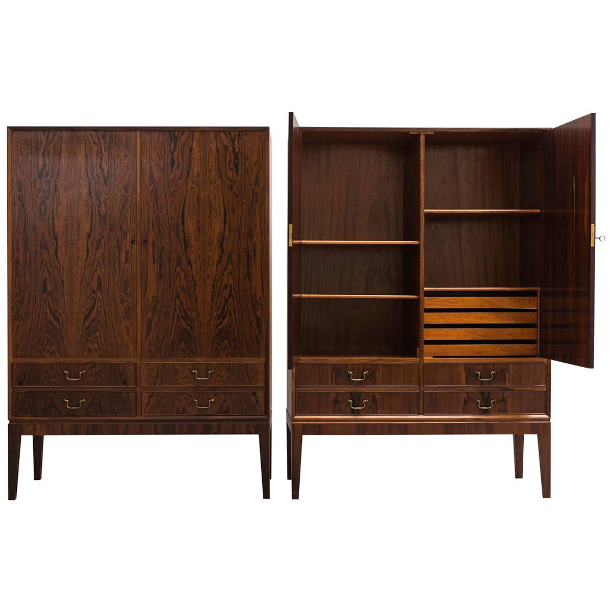 Ole Wanscher, Rosewood Cabinet Pair, Denmark, circa 1960s For Sale