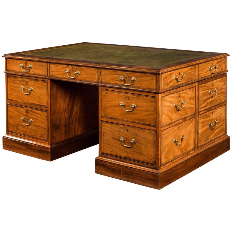 Chippendale Period Mahogany Partners Desk in Three Sections For Sale at ...