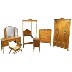Superb Satinwood Painted Sheraton Revival Extensive Bedroom Suite 2