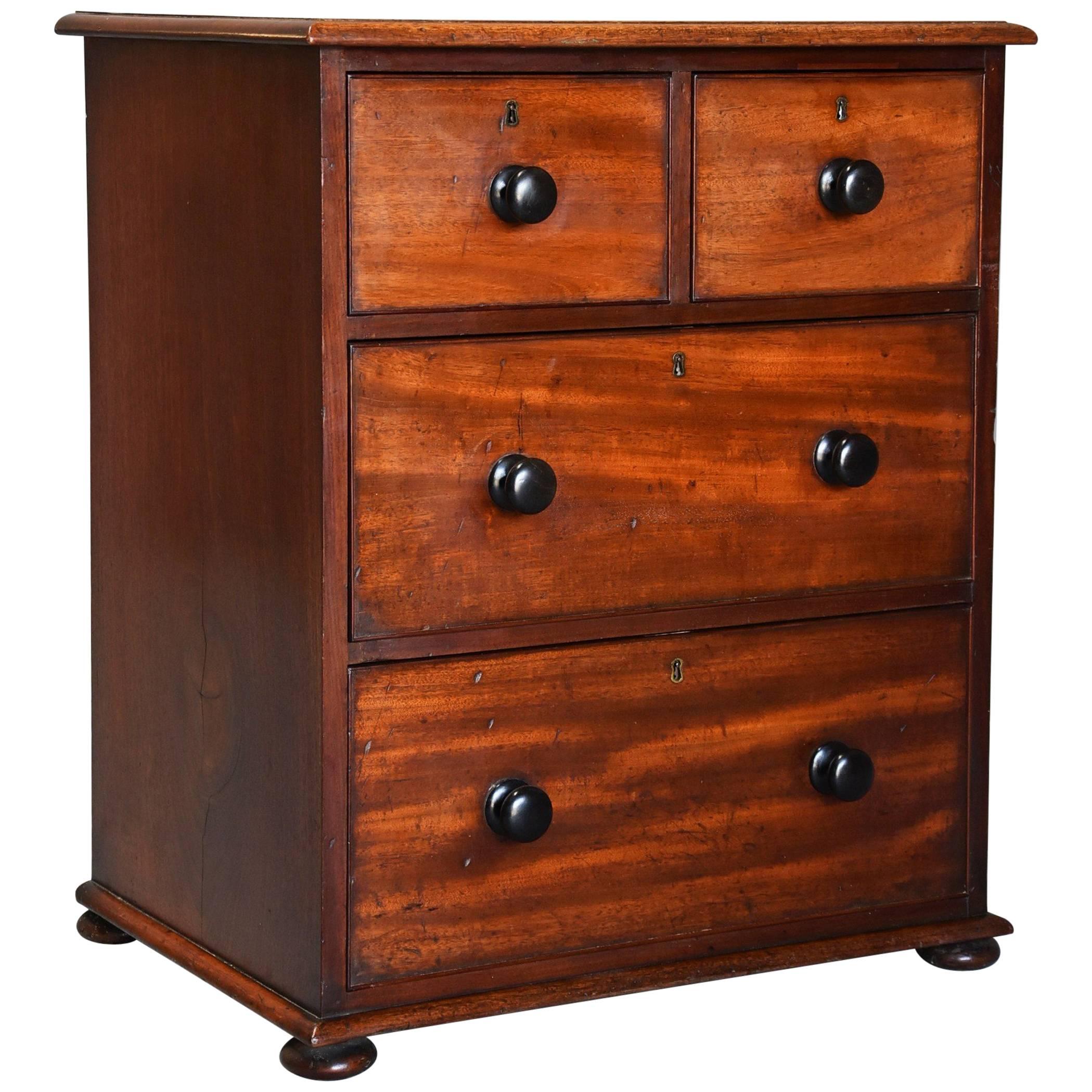 Small Mid-19th Century Mahogany Chest of Drawers with Superb Patina For Sale