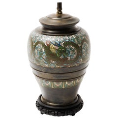 Cloisonné-Lampe aus Bronze mit Champlev-Muster