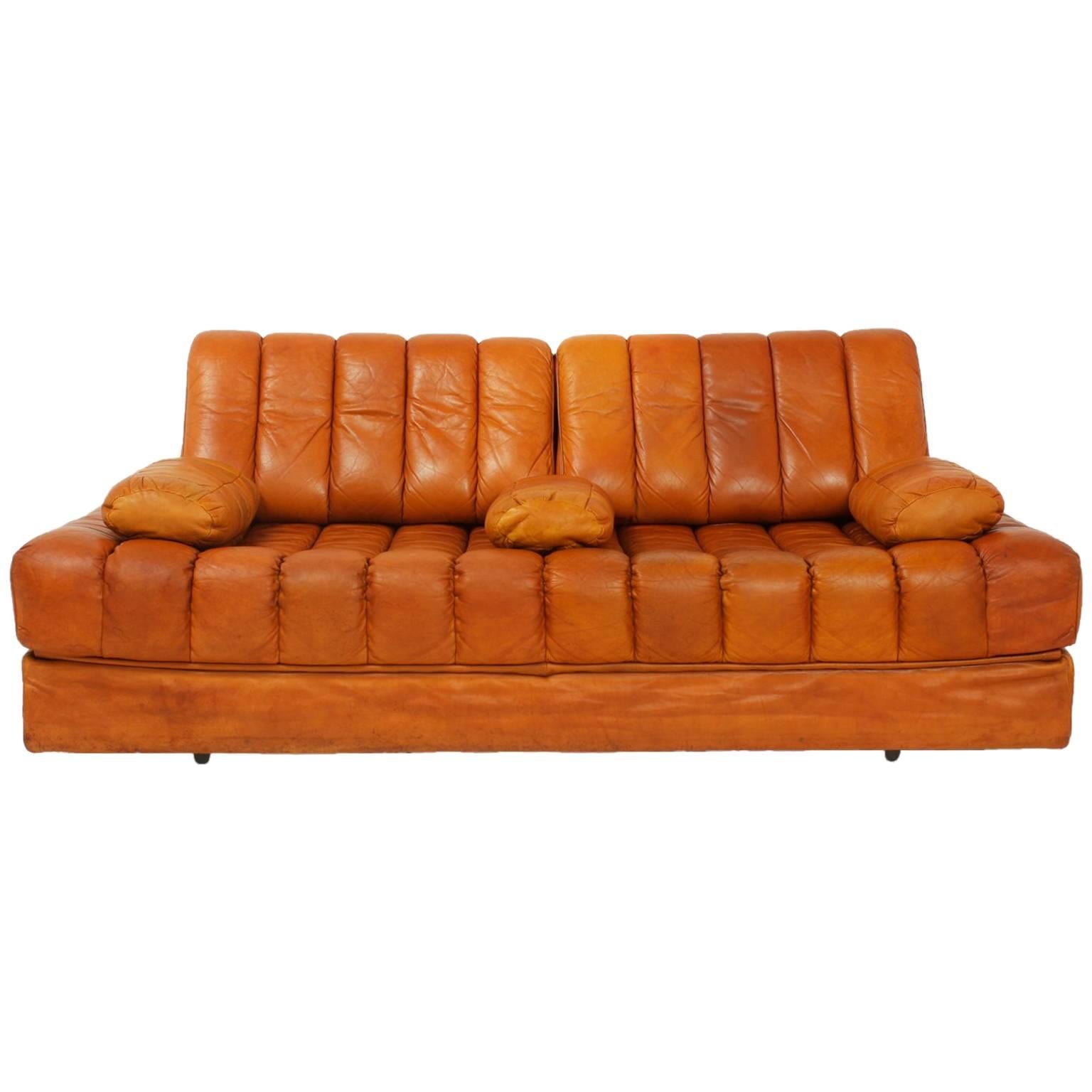 De Sede DS 85 Leather Sofa Bed, Switzerland