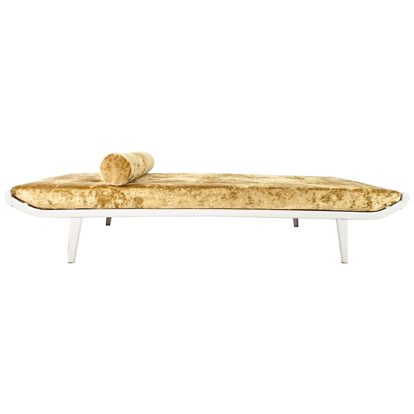 1953 Vintage Dutch Daybed in Crushed Gold Velvet by Andre Cordemeijer for Auping