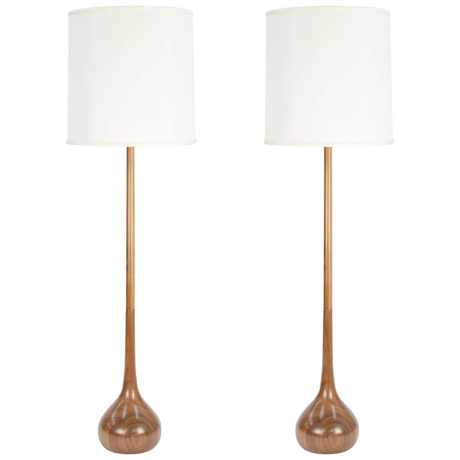 Pair of Hand-Carved European Walnut Tulip Bulb Floor Lamps For Sale