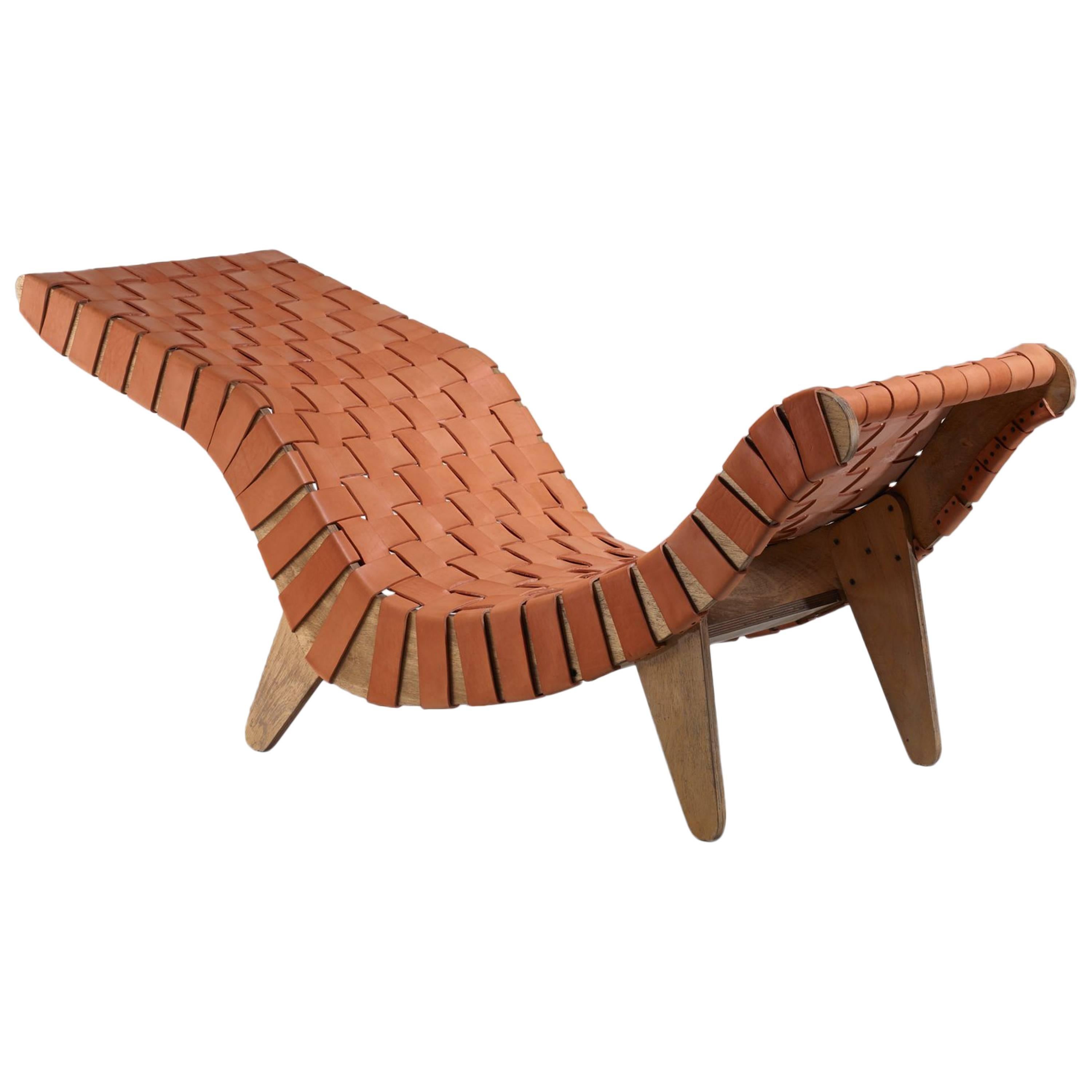 Klaus Grabe Chaise Longue with Leather Webbing, USA, circa 1950 For Sale