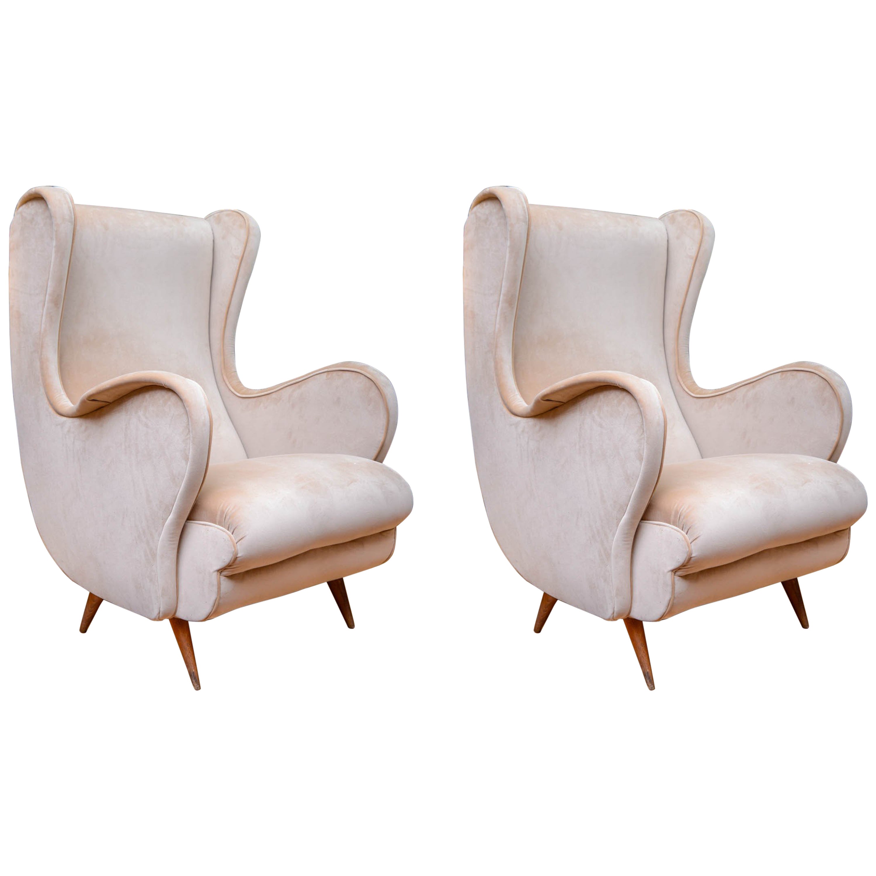 Pair of Vintage Armchairs For Sale at 1stDibs