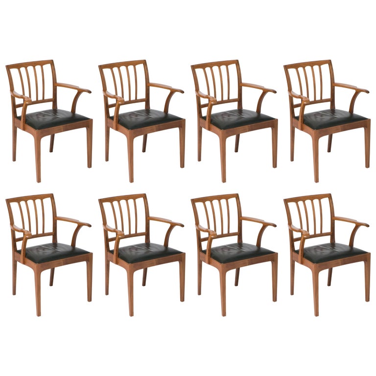 Edward Barnsley set of eight walnut chairs, England circa 1971 For Sale