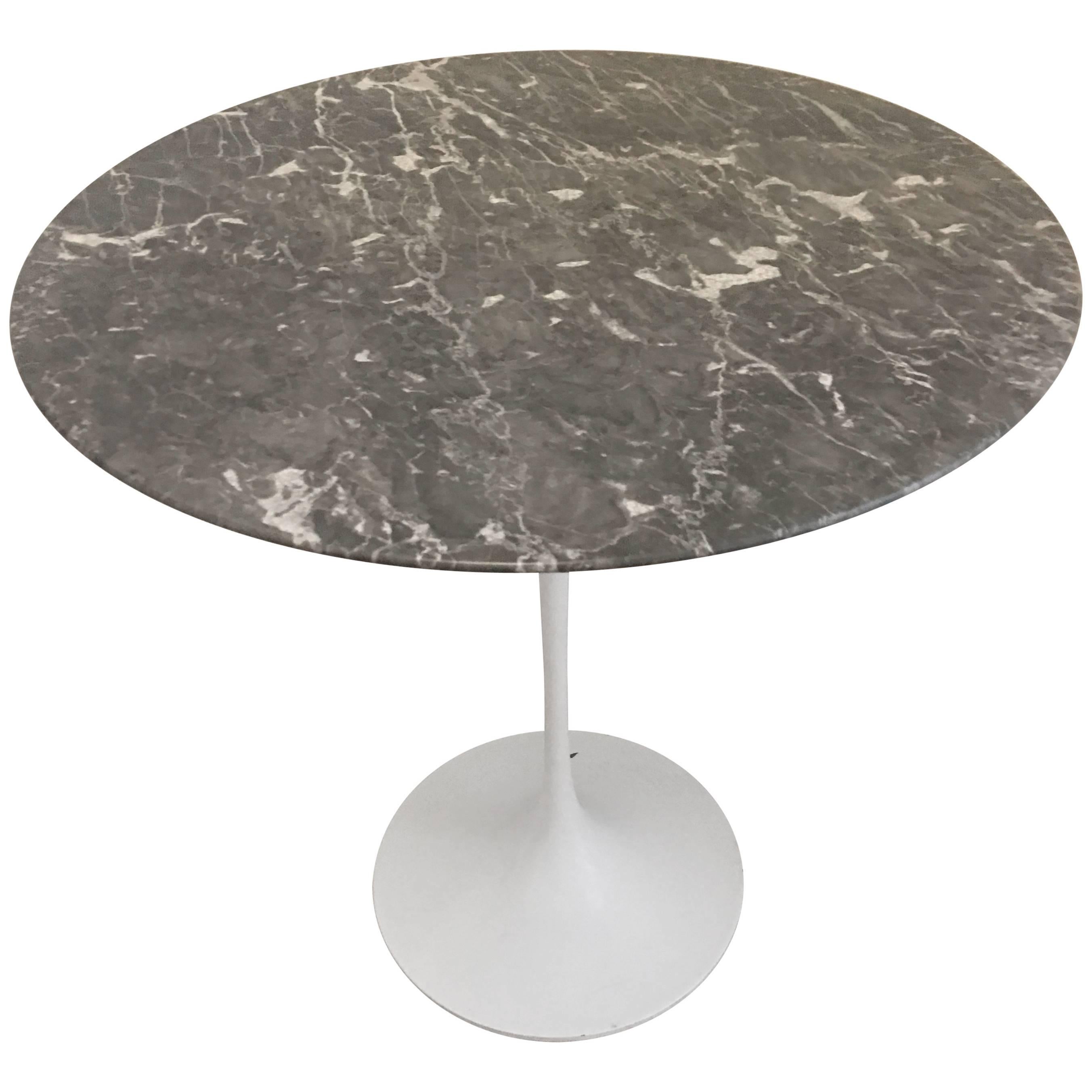 Eero Saarinen for Knoll Marble-Top Side Table