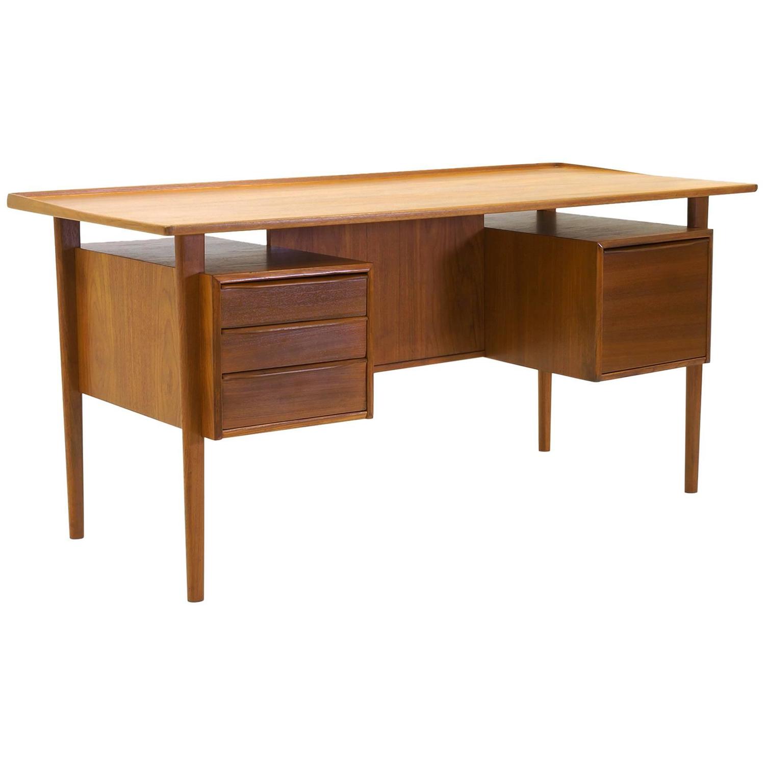 Peter Løvig Nielsen Desks 8 For At 1stdibs Danish Modern Teak Desk By Peter Løvig Nielsen For Lovig Dansk Denmark