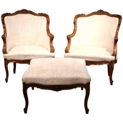 19th Century French Louis XV Carved Walnut Three-Piece Provencal Duchesse Brisee 7