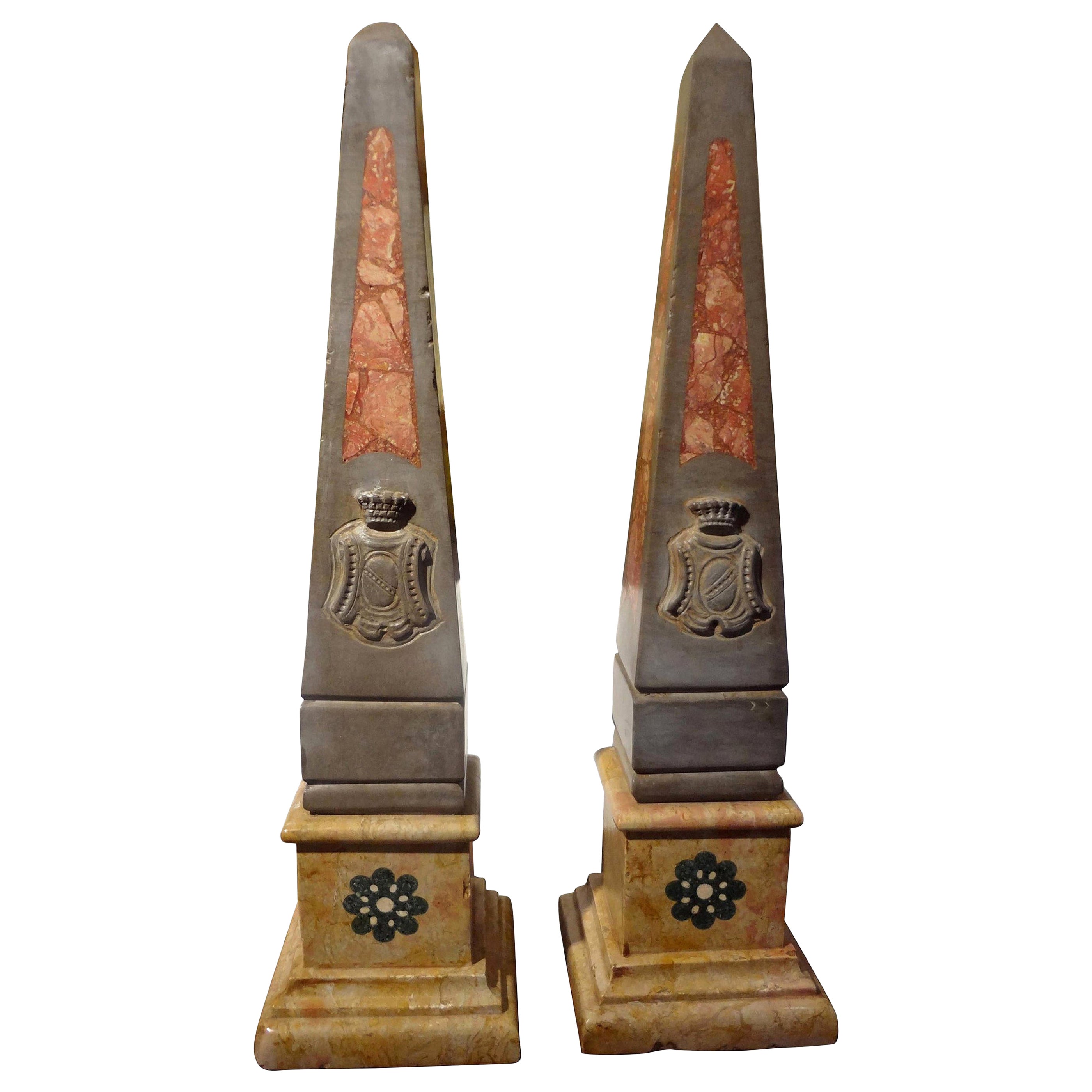 Pair of 19th Century Italian Neoclassical Style Marble Obelisks
