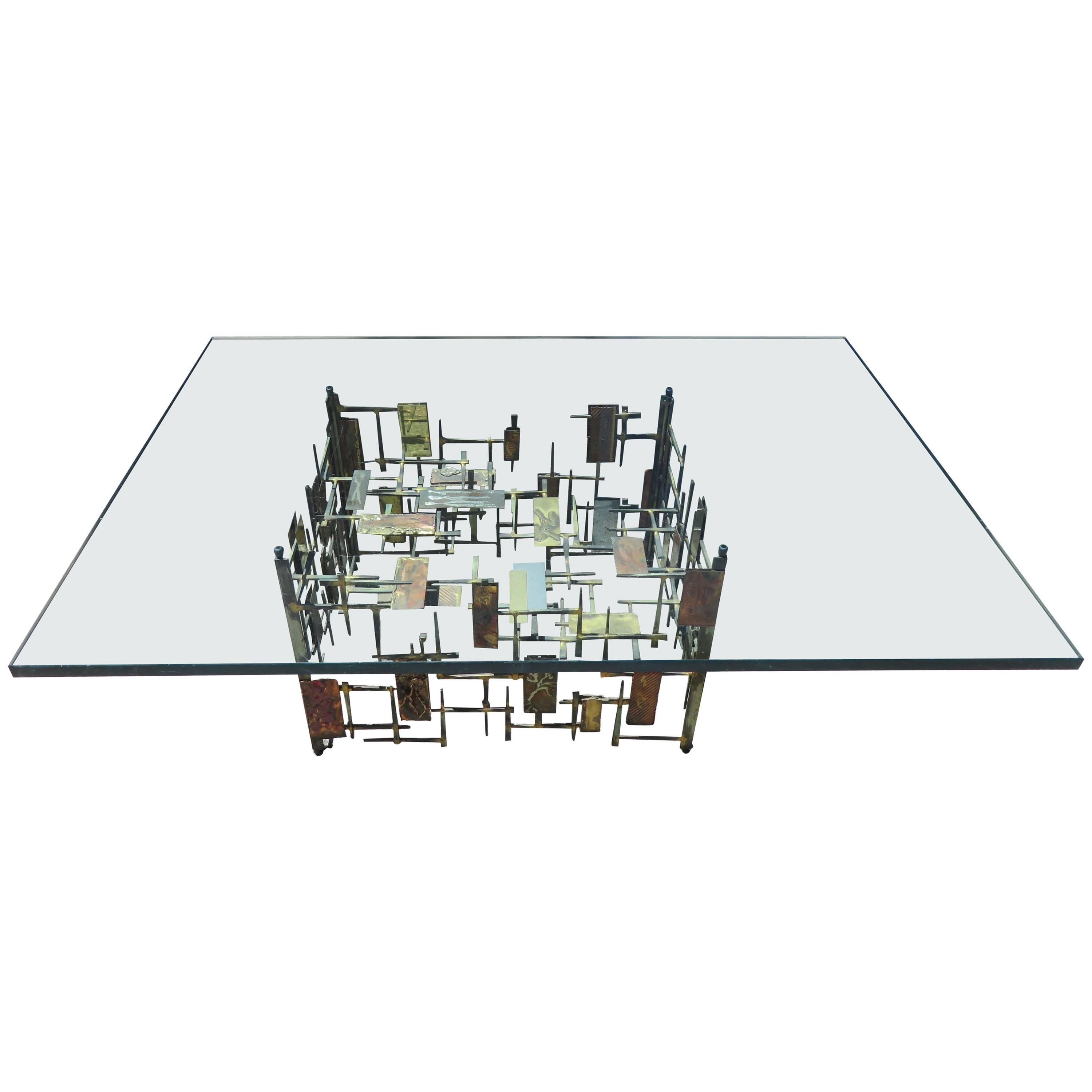Fabuleuse table basse à clous en métal mélangé de style brutaliste Silas Seandel, milieu du siècle dernier en vente