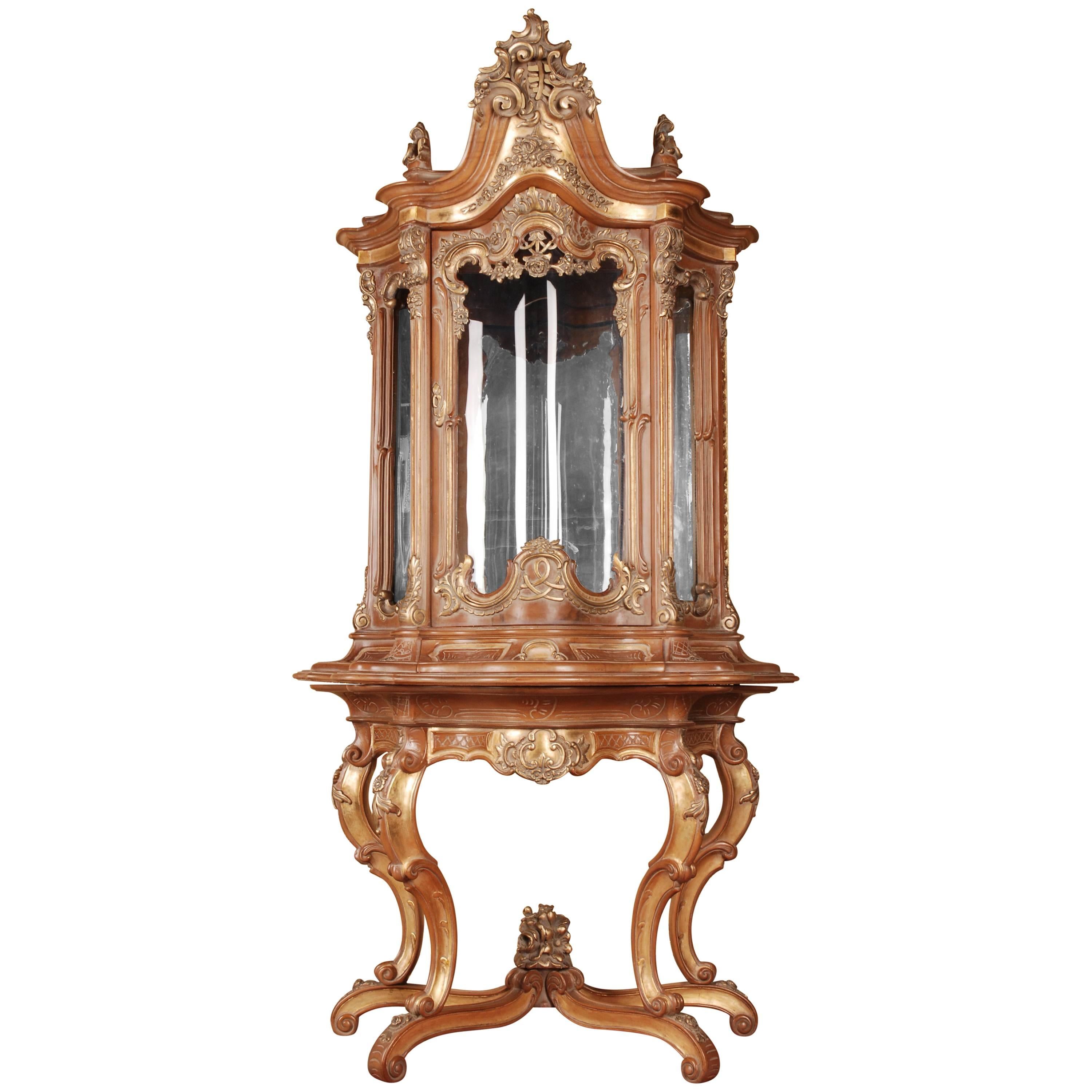 20th Century Splendid Display Cabinet in the Rococo Style
