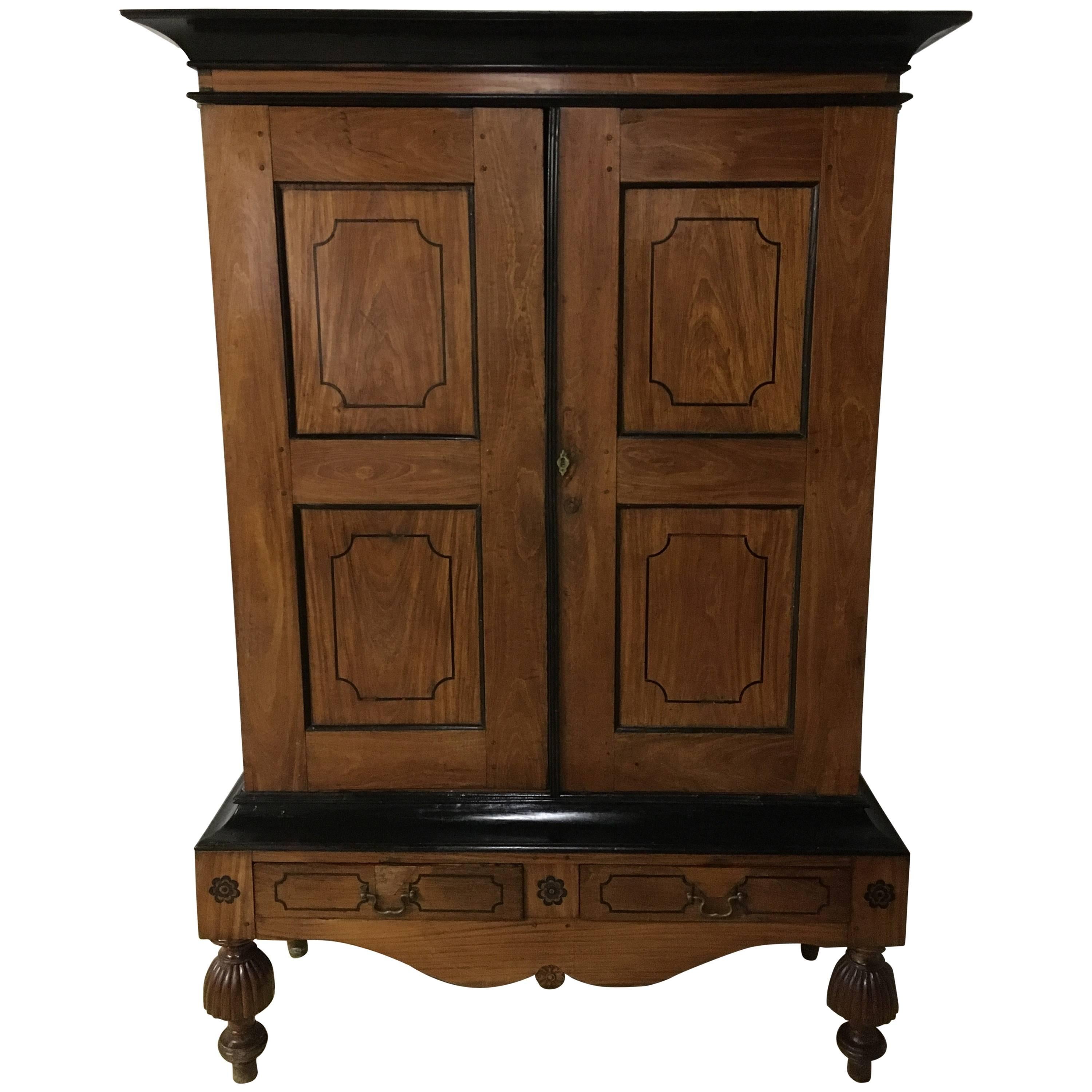 19th Century English Colonial Satinwood and Ebony Linen Press For Sale