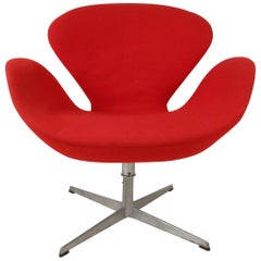 Arne Jacobsen Swan Chair for Fritz Hansen