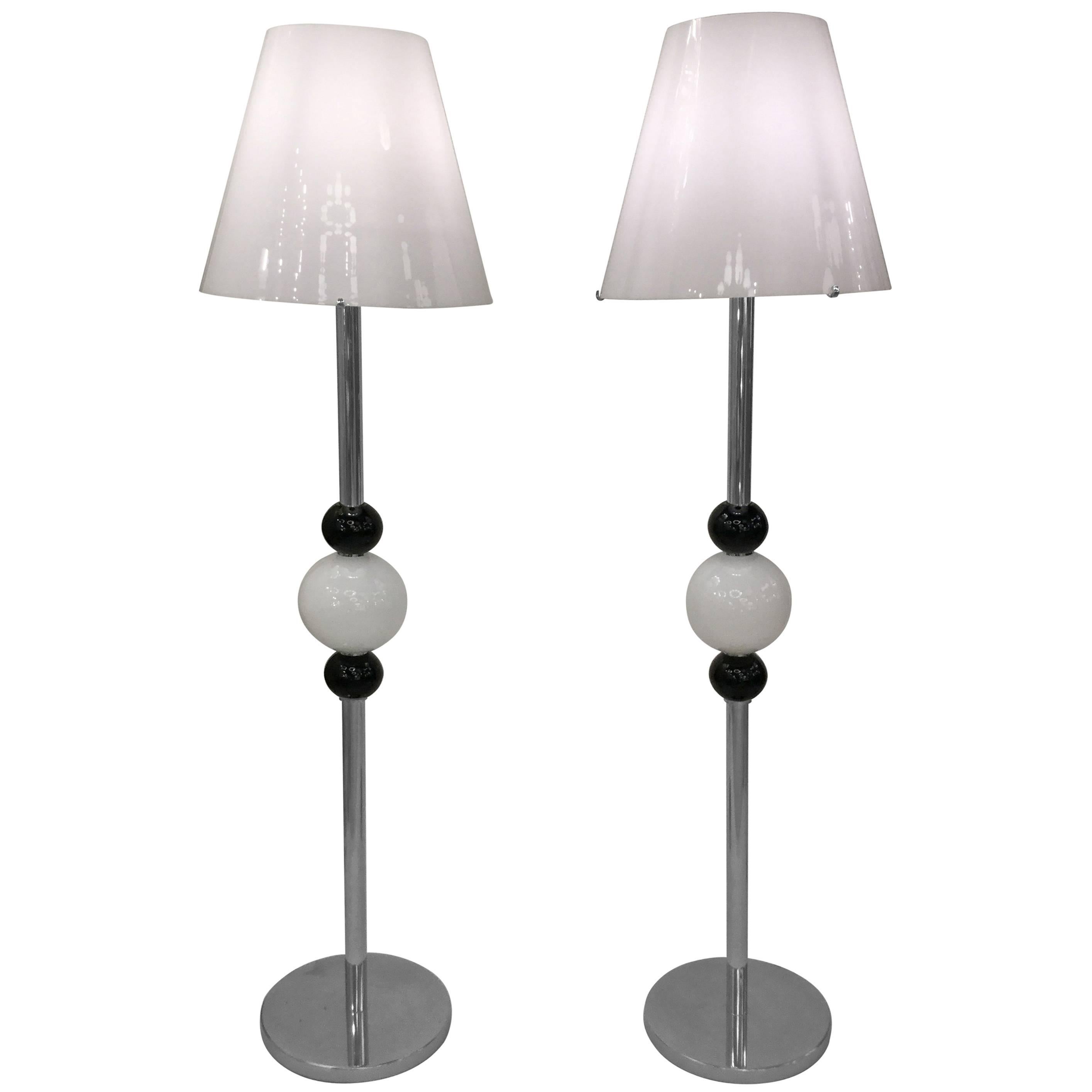 Black and White Murano Glass Floor Lamp For Sale